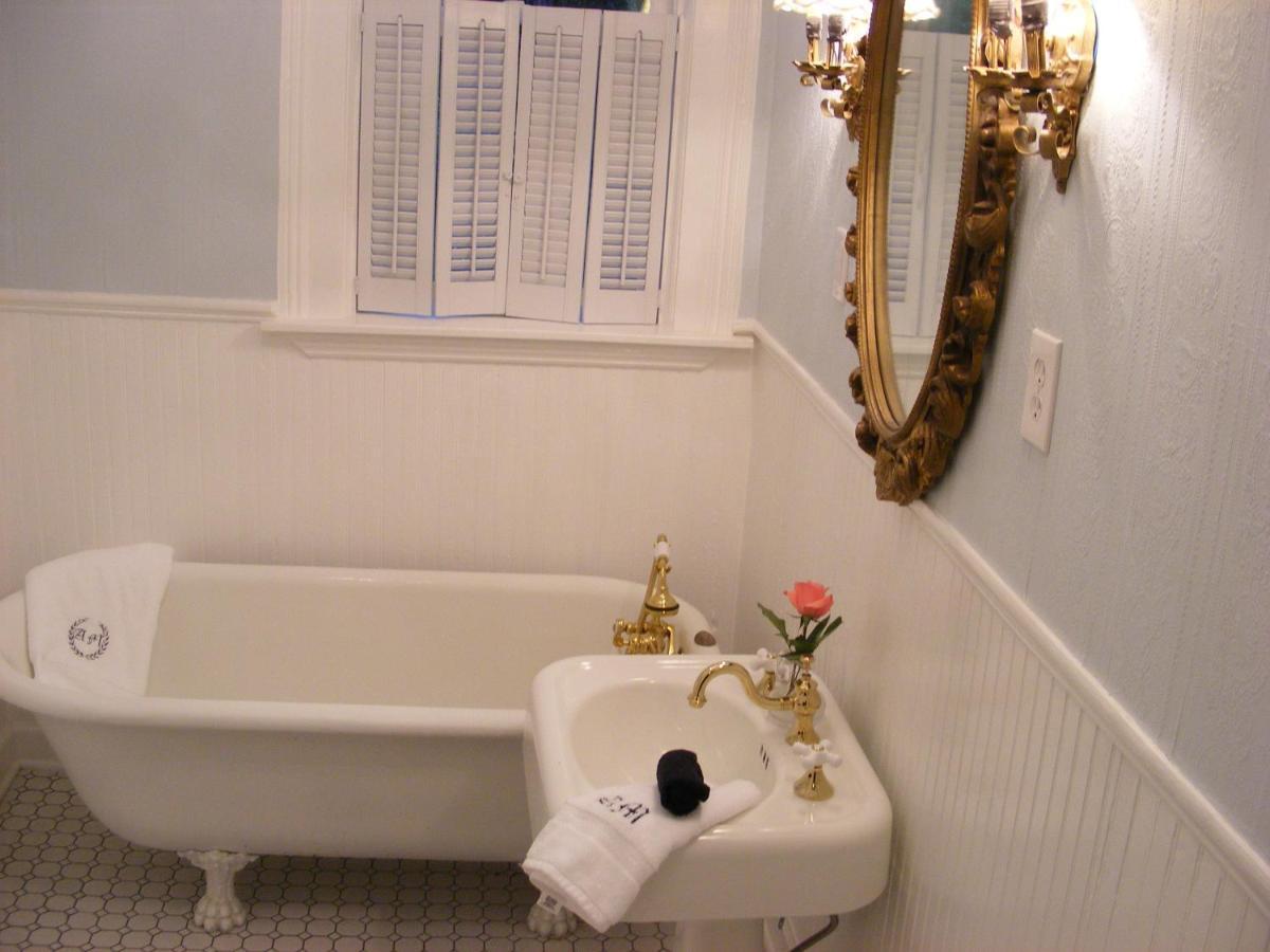Adair Manor Bed & Breakfast Adairsville Εξωτερικό φωτογραφία